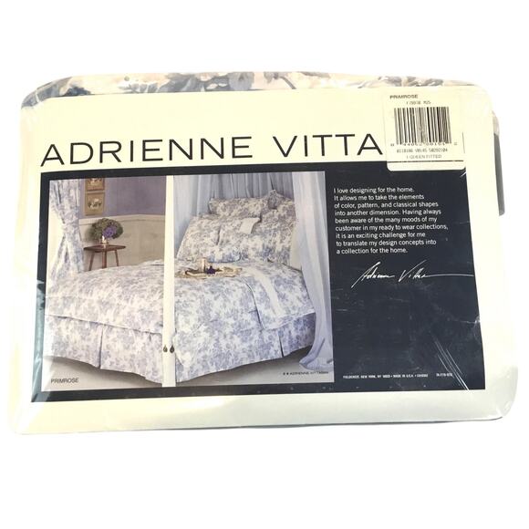 Queen Sheet Set Adrienne Vittadini Blue Floral New in Pkg - Picture 4 of 5